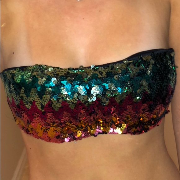 Victoria Secret Bikini Top - Picture 2 of 4